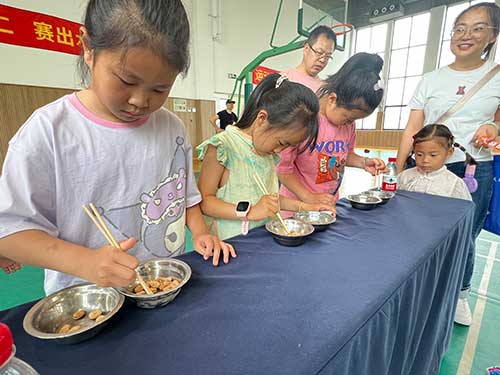 “缤紛童年 快樂六一”上海創力集團舉辦(bàn)親子活動(圖3)